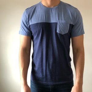 Blue pocket T-shirt